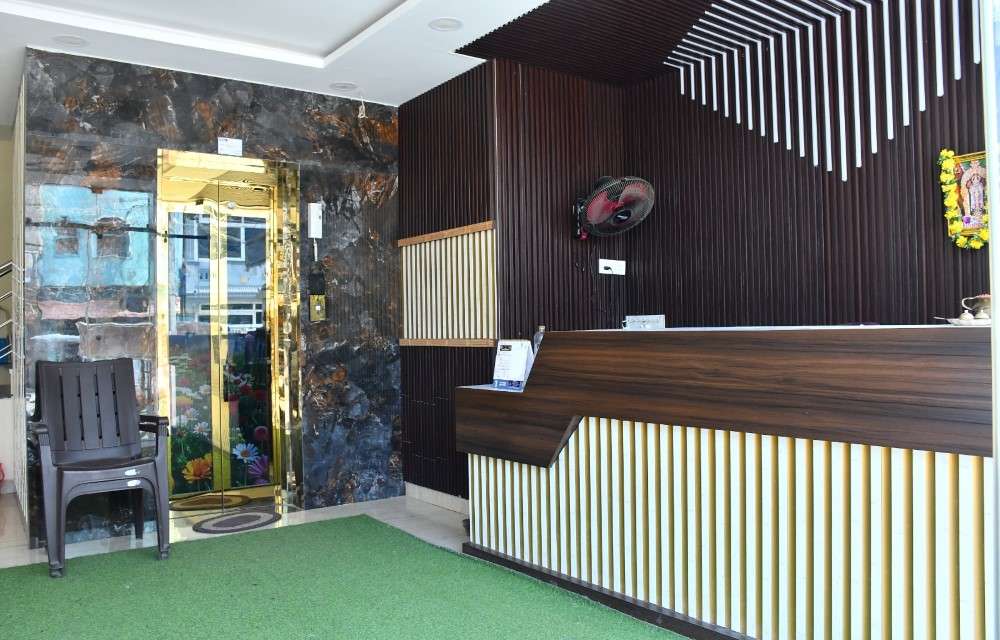 Hotel Meera Residency Room Section 1